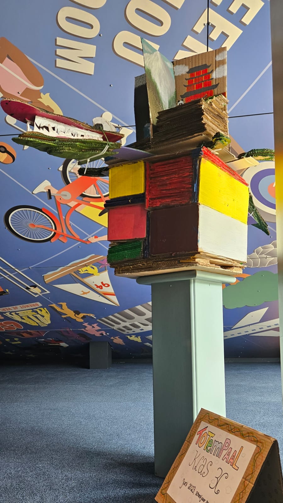 Städt Elsa Brändström Gymnasium München Ausbildungsrichtung Sg Ntg Expositie klas 3C | Gymnasium Beekvliet